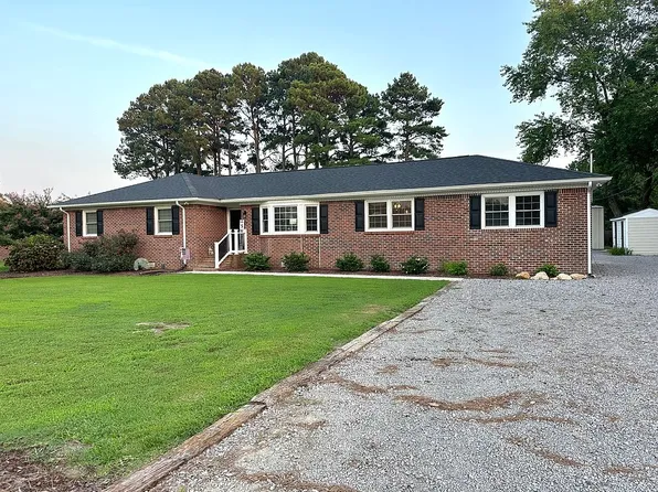 11 Holland Dr, Windsor, VA 23487