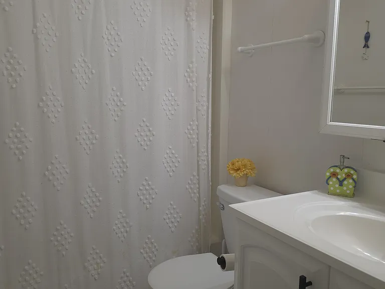 22375 Edgewater Dr — Photo 28