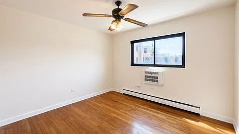 1 bed, 1.0 bath, $1,550 — Photo 2