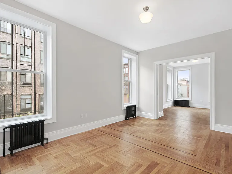 389 7th Ave #1 — Photo 1