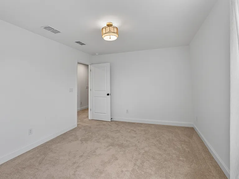 12216 Hollinhope Dr — Photo 34