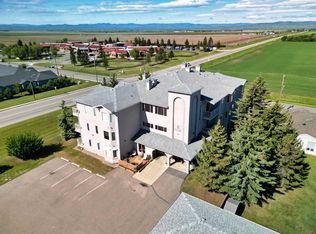 6 E Skyline Cres #102, Claresholm, AB T0L0T0