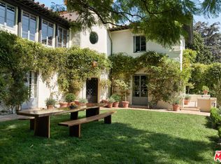 7475 Hillside Ave, Los Angeles, CA 90046