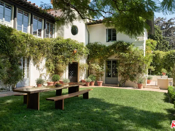 7475 Hillside Ave, Los Angeles, CA 90046
