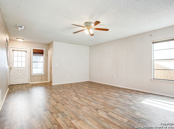 3rd image of 9330 Brushy Point St