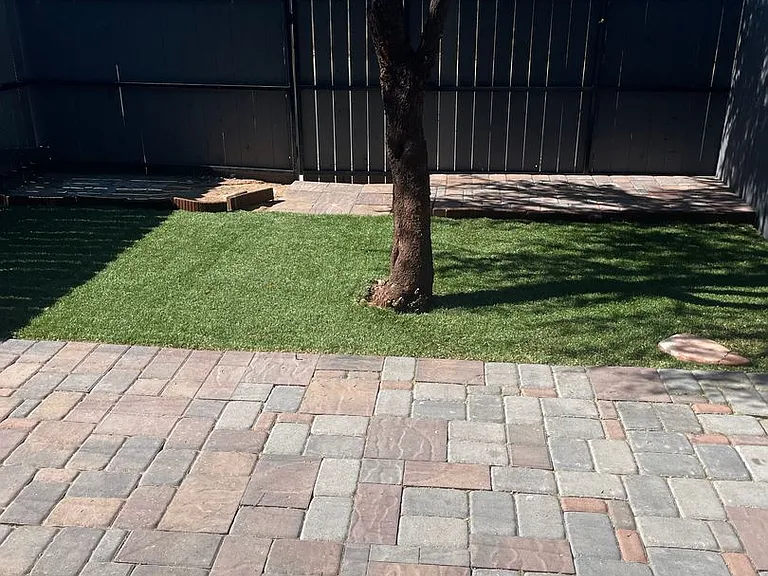3700 N Fairview Ave — Photo 1