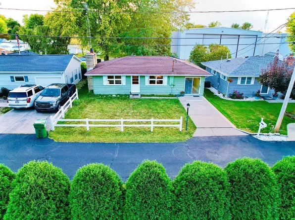 460 N Holiday Dr, Lakeside Marblehead, OH 43440