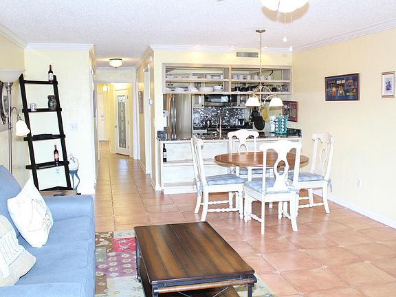 3rd image of 826 A1a Beach Blvd Unit 3