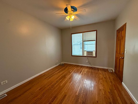2nd image of 4418 W Armitage Ave #1R