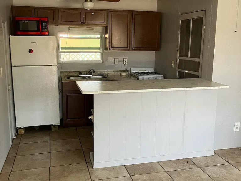 119 High St — Photo 3