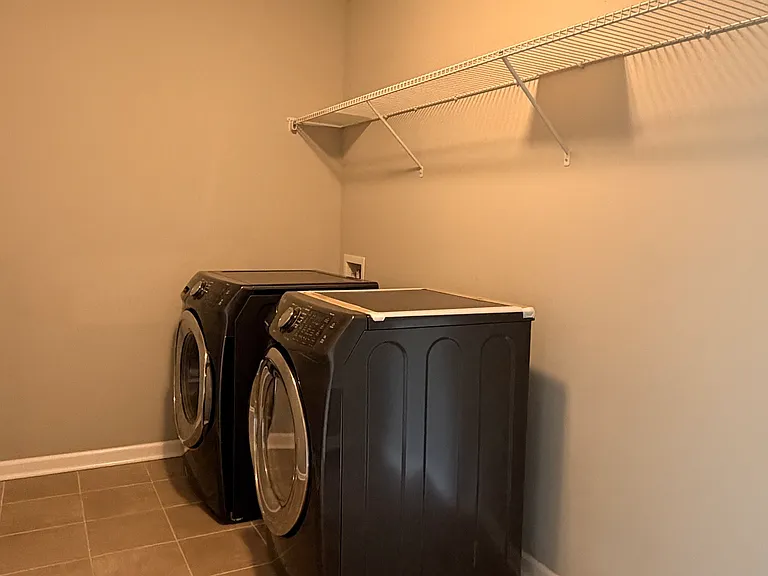 15660 Monson Dr — Photo 38