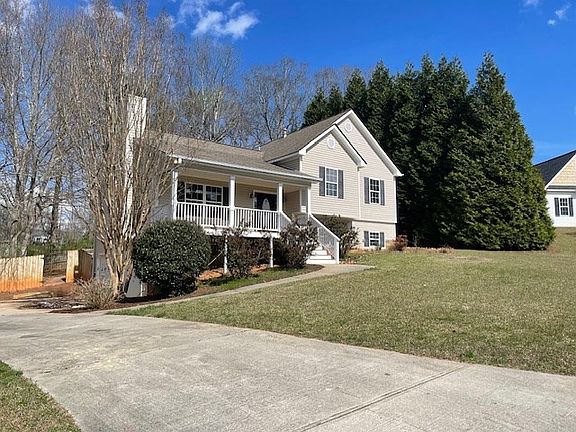 2nd image of 114 Nelson Ridge Dr