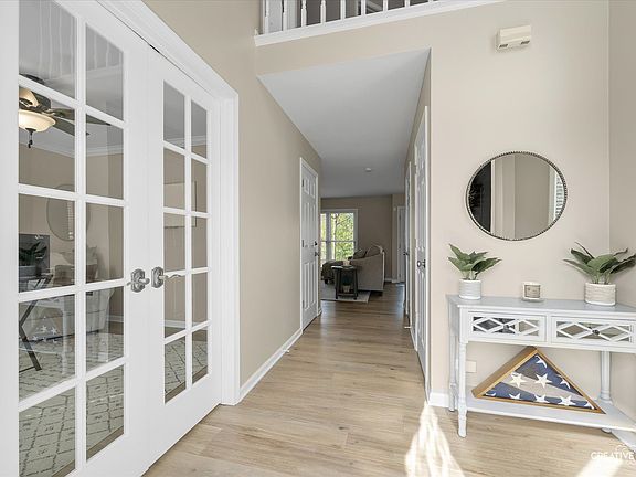 2nd image of 508 Pinecreek Dr