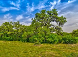 5 Odiorne Rd, Johnson City, TX 78636