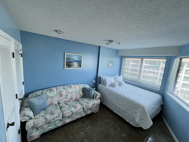 5905 S Kings Hwy #409 — Photo 6