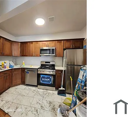 3 bed, $3,777 — Photo 4