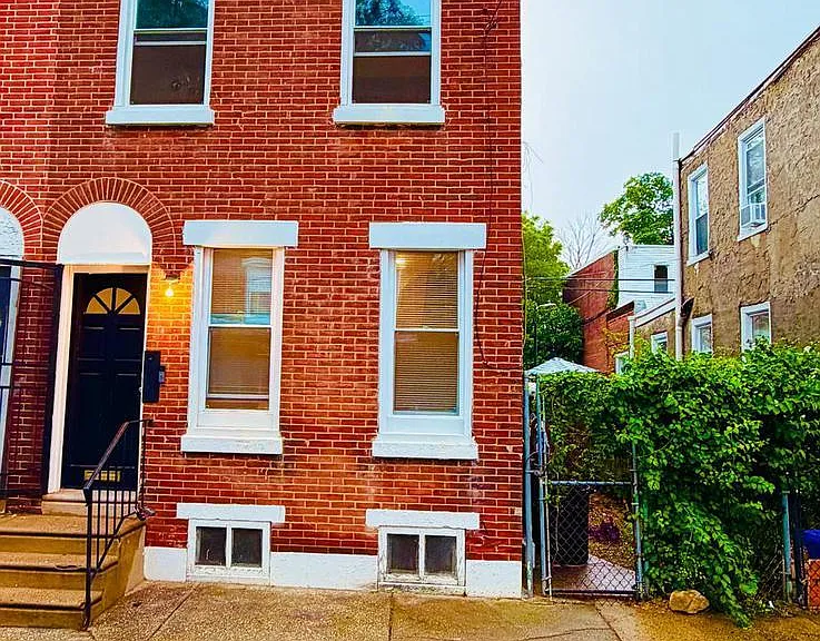 107 E Pastorius St — Photo 1