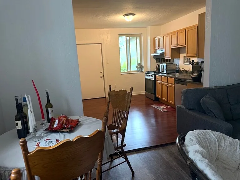 3822 Liberty Ave. — Photo 10