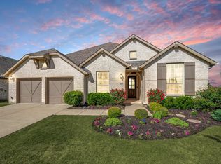 7041 Cross Point Ln, Aubrey, TX 76227
