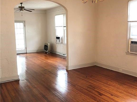 3rd image of 5521 Hawthorne Pl