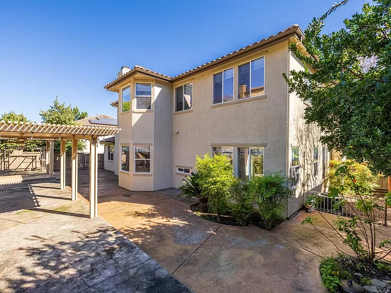 2100 Lamego Way — Photo 27