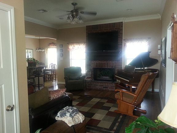 4th image of 260 Fernwood Dr