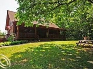 6122 Pingree Rd, Howell, MI 48843