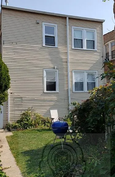 4254 N Marmora Ave #2 — Photo 2