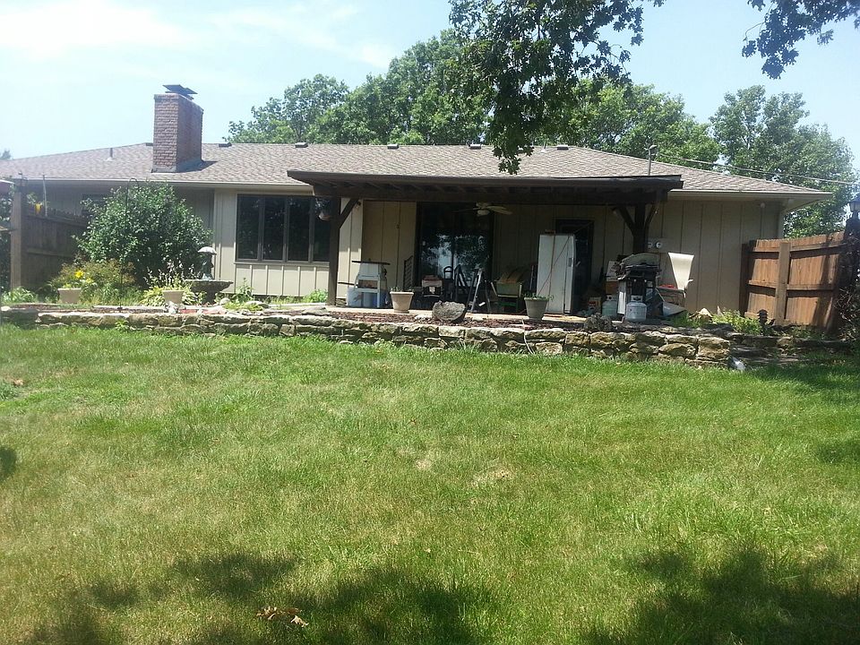 2nd image of 4875 Vermont Rd