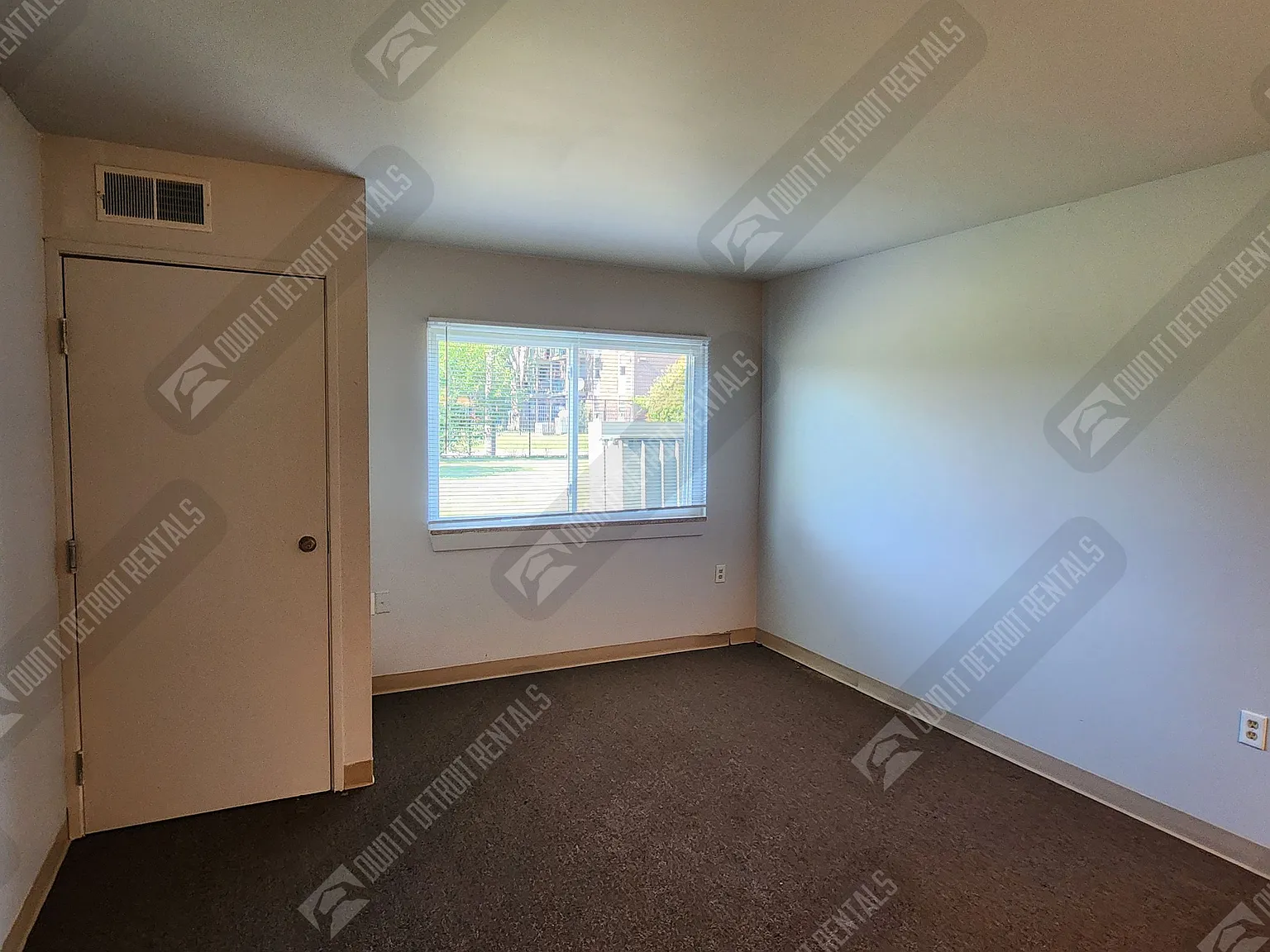 Apartment — Photo 4