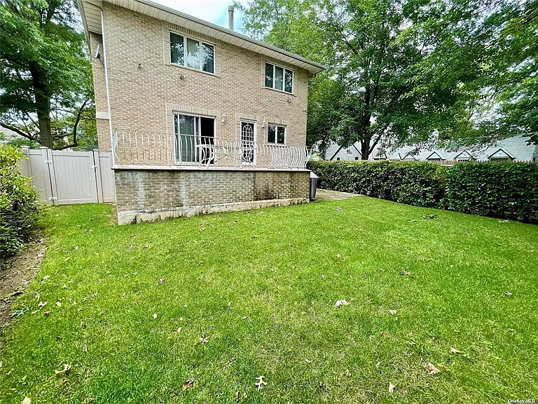 242-34 54th Ave #1-2F — Photo 14