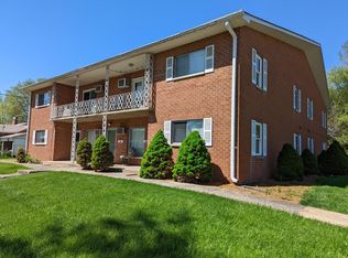 510 S Madison St APT 8, Marion, IL 62959