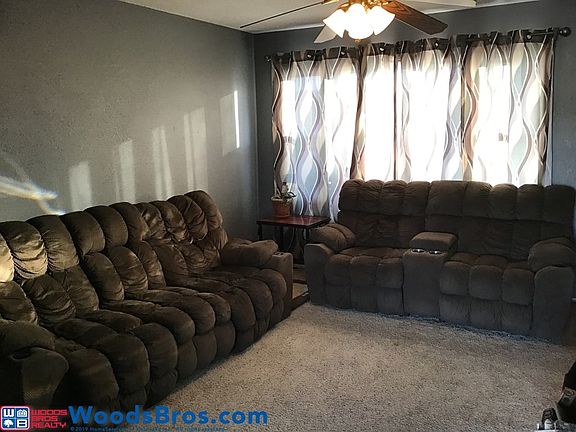 2nd image of 2208 W 10th St