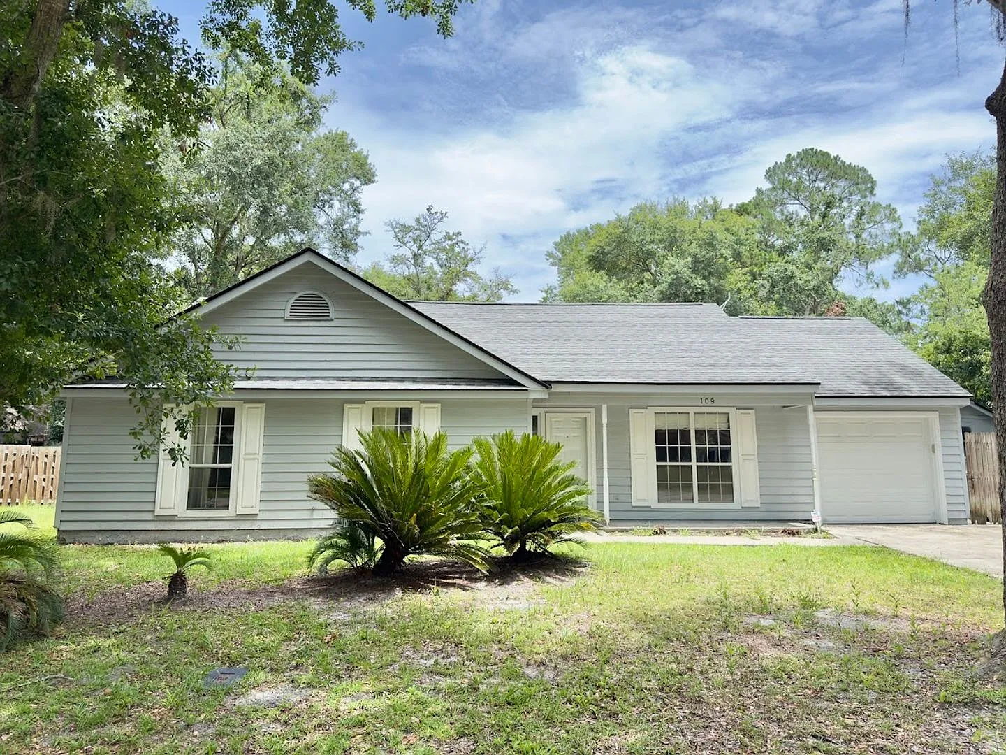 109 Waterman Road — Photo 1