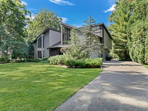 59 Cumberland Dr, Lincolnshire, IL 60069