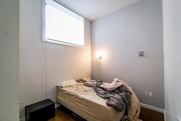 Rented by Nooklyn NYC LLC | media 64