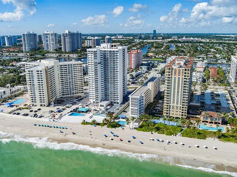 3140 S Ocean Dr #511 — Photo 47