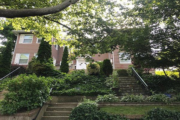 1st image of 340 Warwick Ave