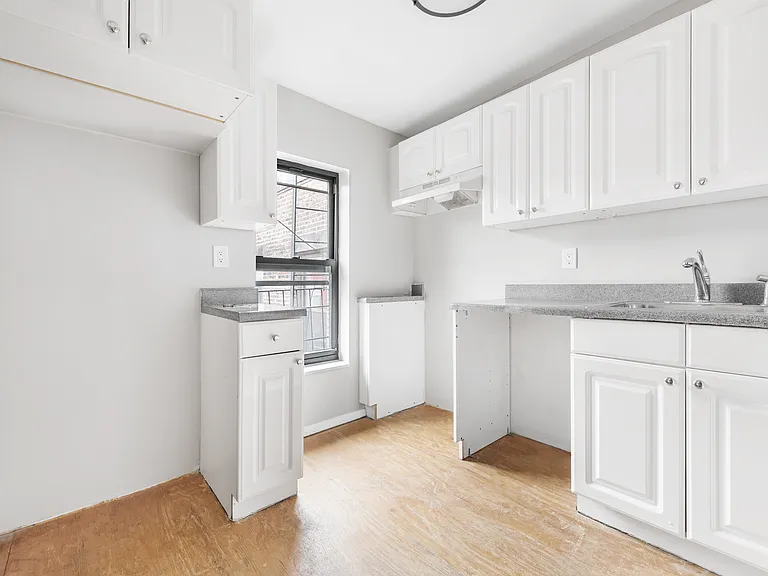155 Montague St #2 — Photo 5