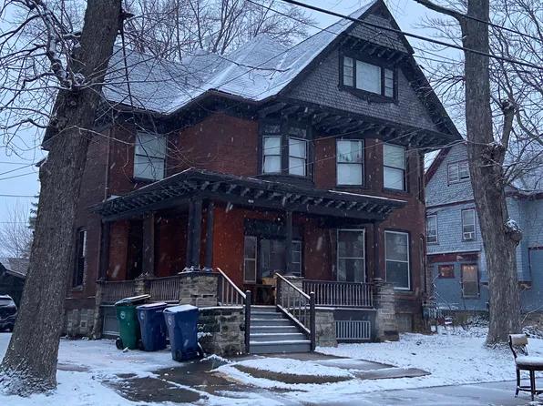 690 Chilton Ave #3, Niagara Falls, NY 14301