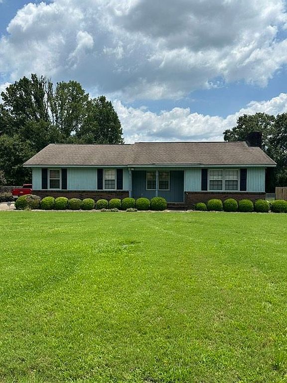 146 Cannon Dr - Property Image