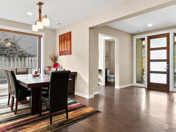 4th image of 23077 SE Lake Wilderness Drive