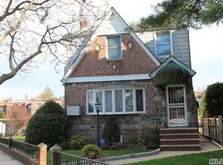 82-78 61st Rd, Flushing, NY 11379