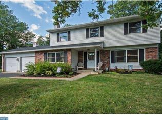 552 Williamsburg Rd, Lansdale, PA 19446