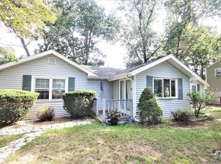 24 Cypress Rd, Wrentham, MA 02093
