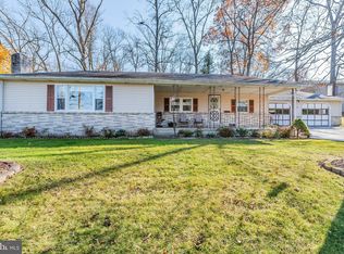 230 Quaker Meeting Rd, Wellsville, PA 17365