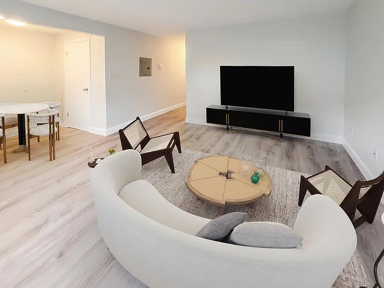 49 Rosedale St #1 — Photo 5