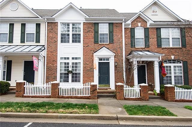 1st image of 637 Atherton Way
