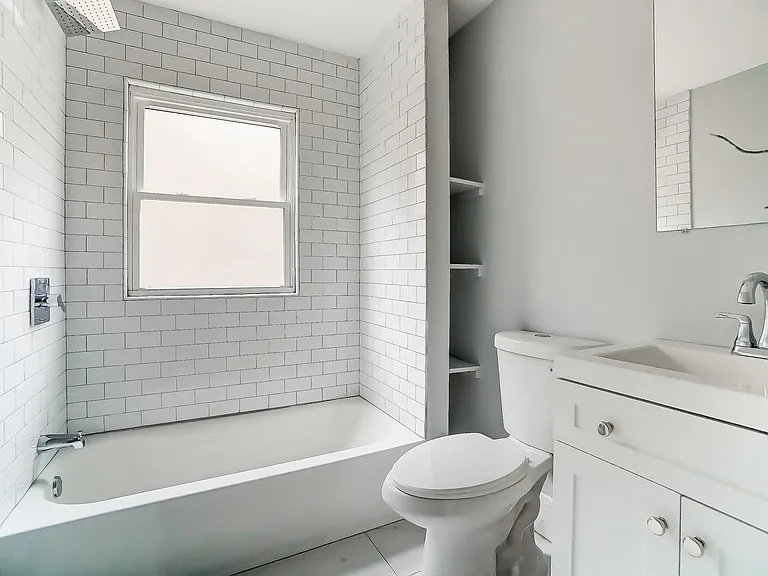 2307 Center St — Photo 30