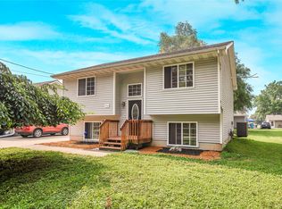 2841 Raccoon St, Des Moines, IA 50317